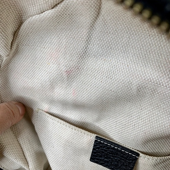 Gucci pebbled calfskin Soho chain backpack - Picture 10 of 16